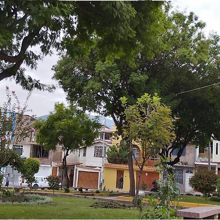 Hostel Las Gardenias Ayacucho Exteriör bild