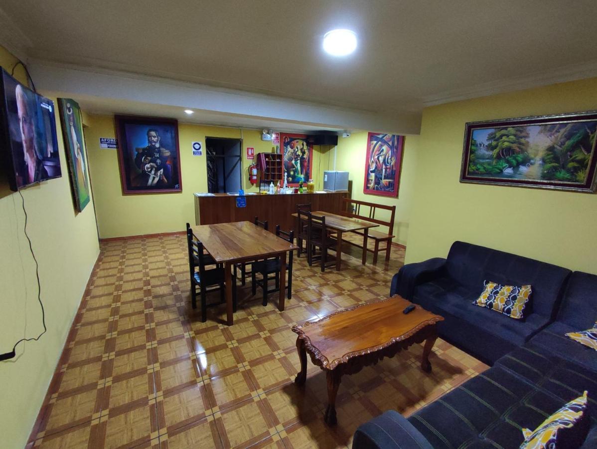 Hostel Las Gardenias Ayacucho Exteriör bild